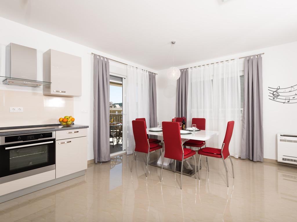 Apartment Bingo Trogir Extérieur photo